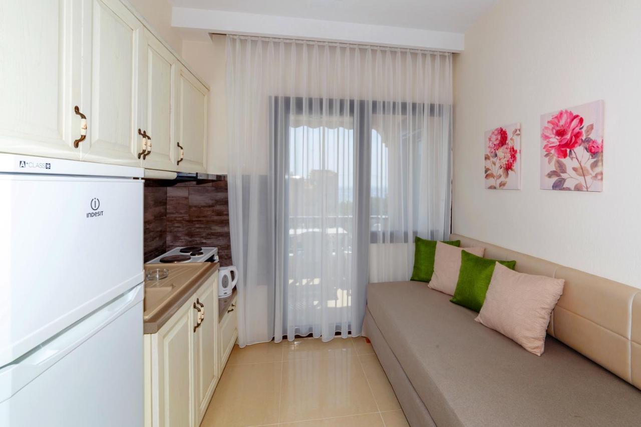 Apartments Kassandrinos-Maria نيكيتي المظهر الخارجي الصورة